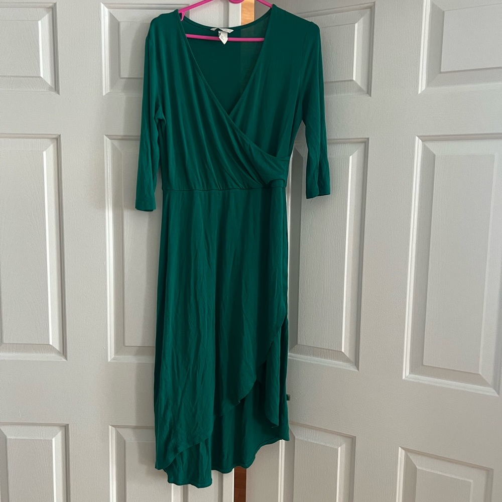 H&M | Green wrap dress | M